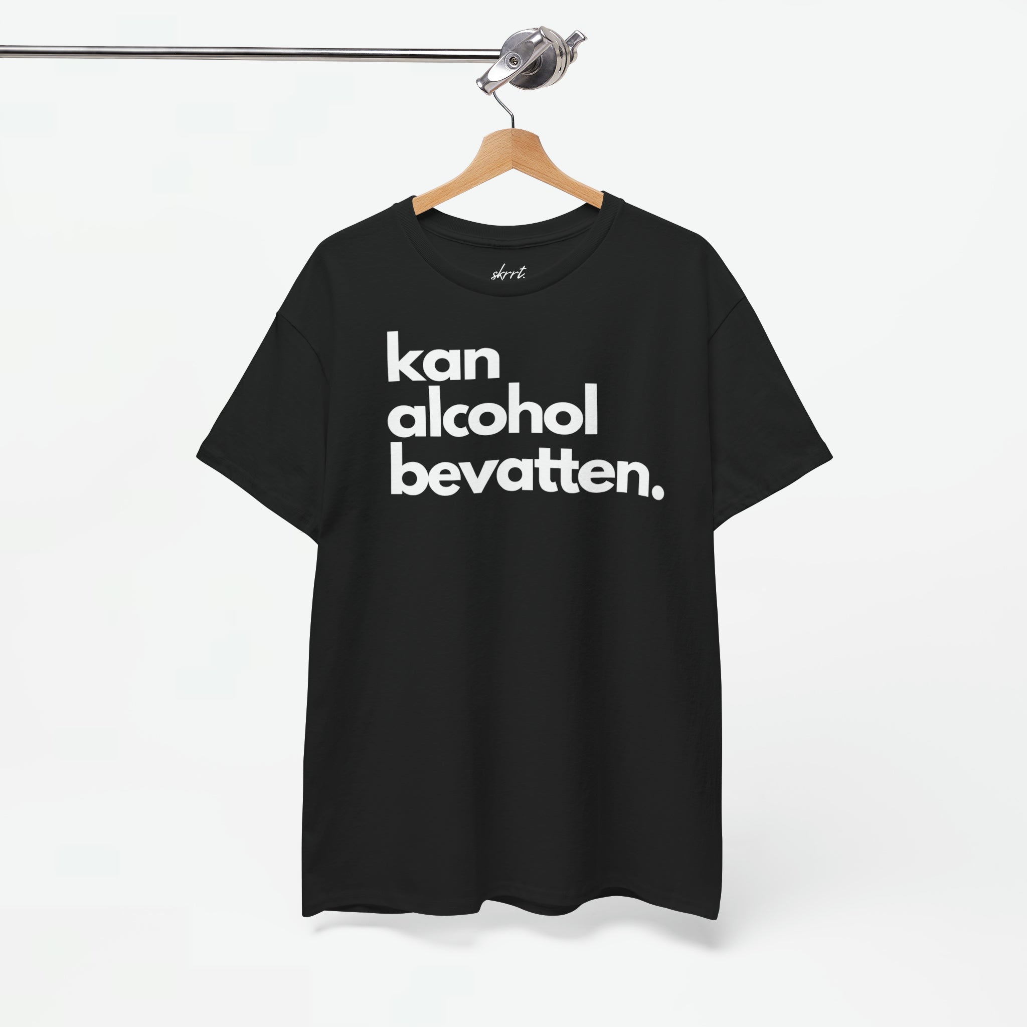 Kan Alcohol Bevatten | Front Print | Koningsdag T-shirt | Oversized