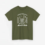 Militairgroen T-shirt met witte opdruk “OVERSTIMULATED Moms Club”