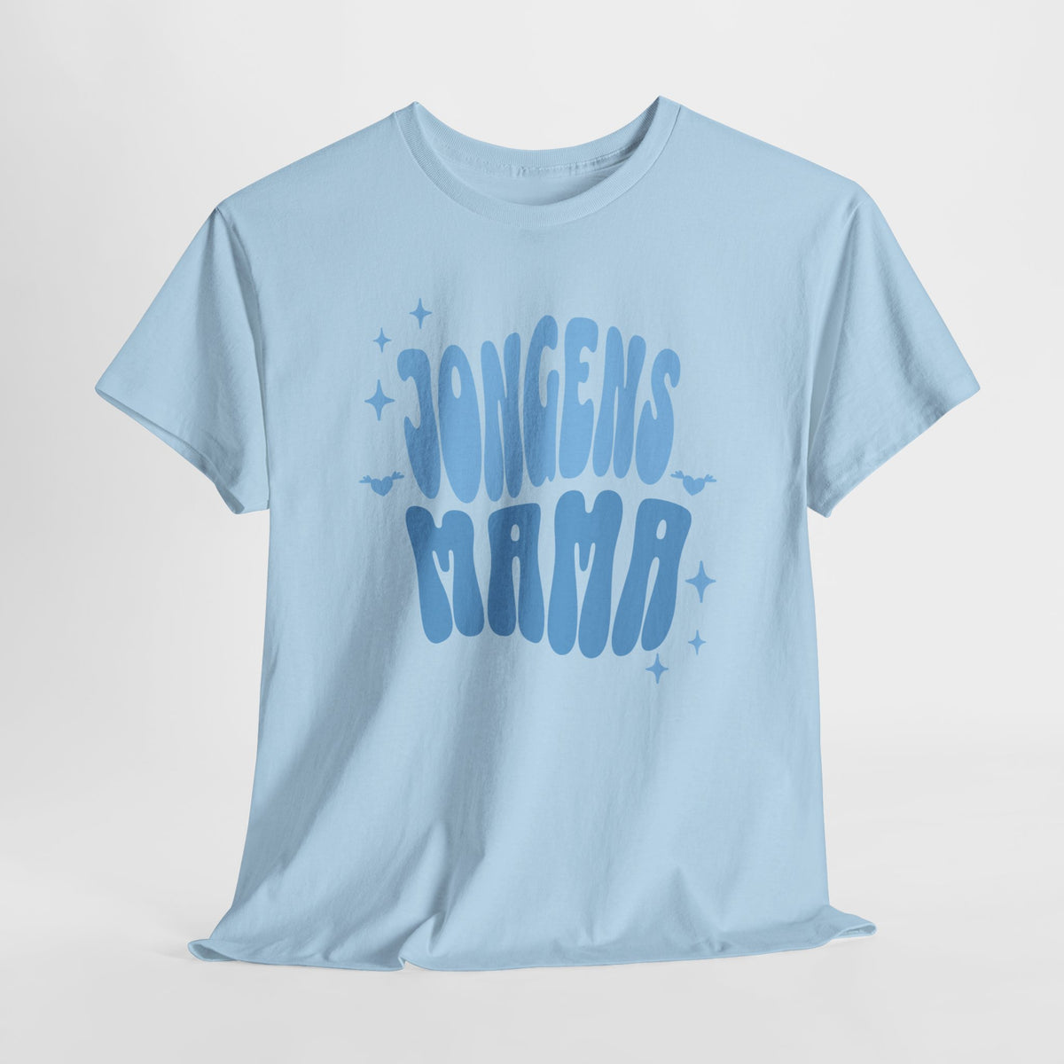 Lichtblauw jongens-T-shirt met opdruk 'JONGENS MAMA' in blauwe letters en sterren