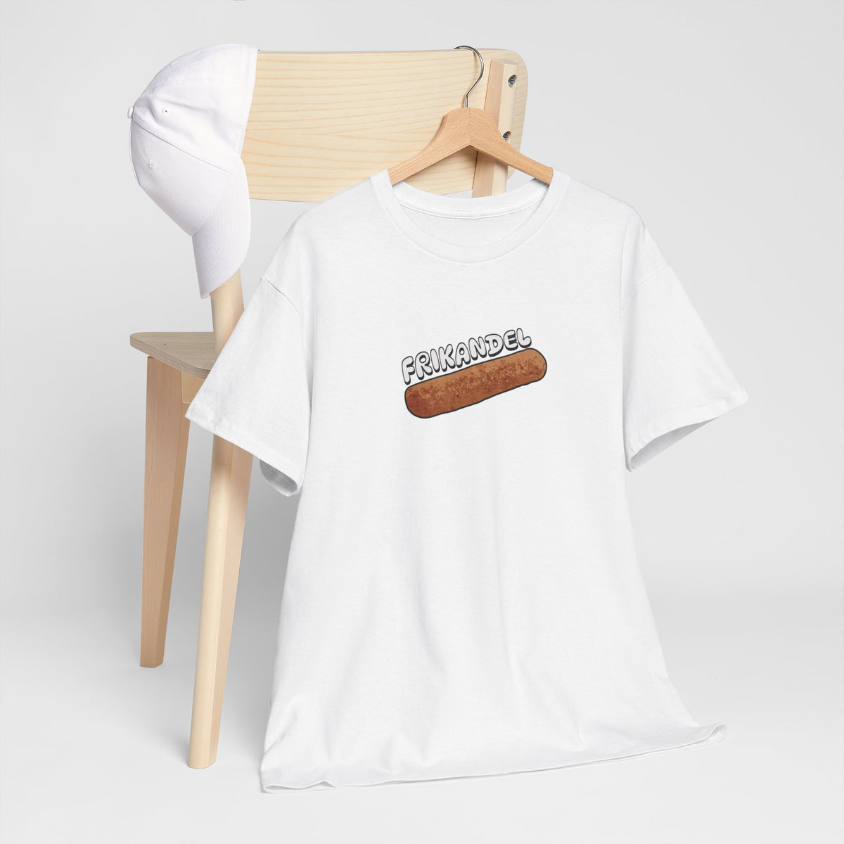 Oversized witte T-shirt met frikandel frontprint