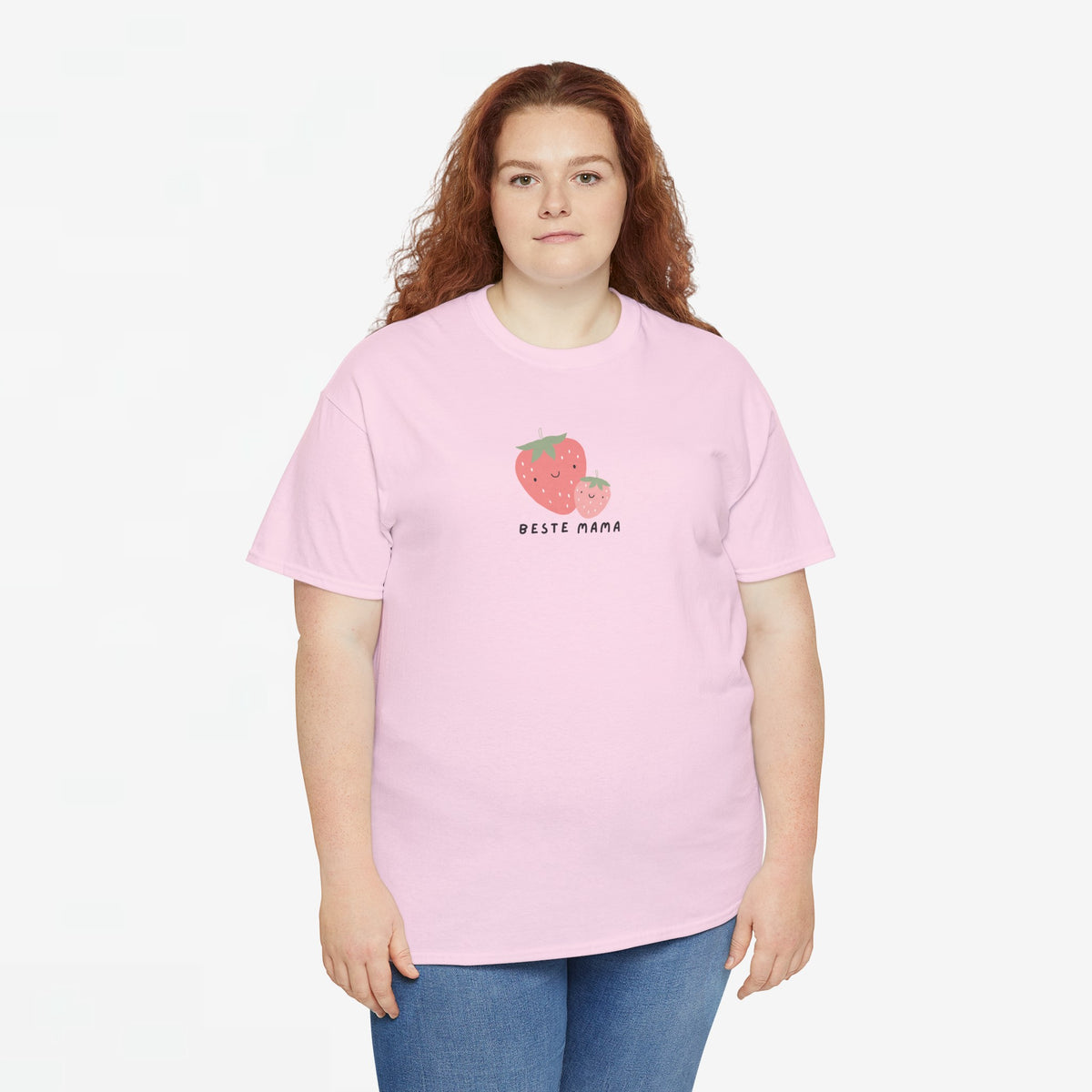 Roze oversize T-shirt met ronde hals en korte mouwen, kleine aardbei-print “Beste Mama”.