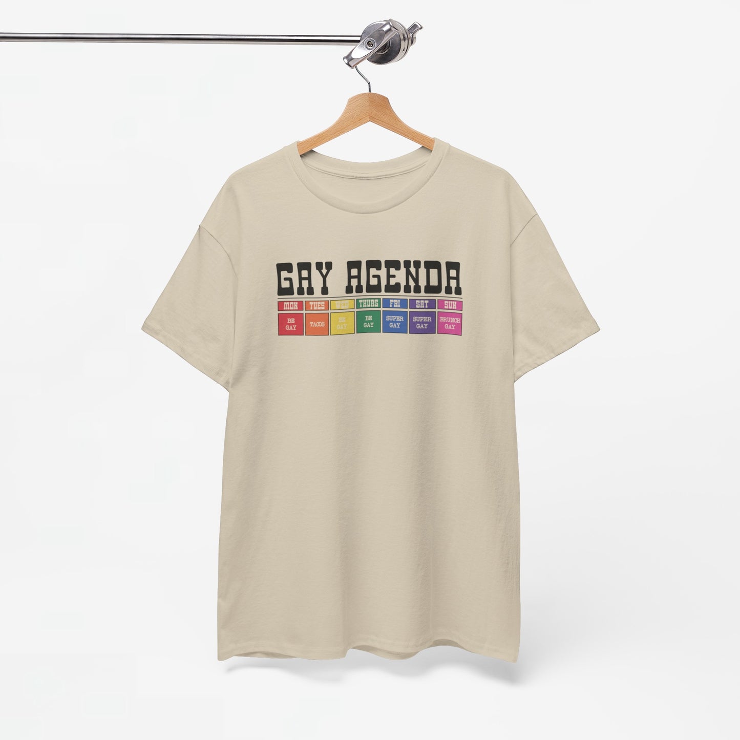 Gay Pride T-shirt - Gay Agenda (zwarte tekst) - Oversized #18