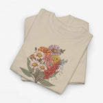 Beige t-shirt met kleurrijke bloemenboeketprint op de borst