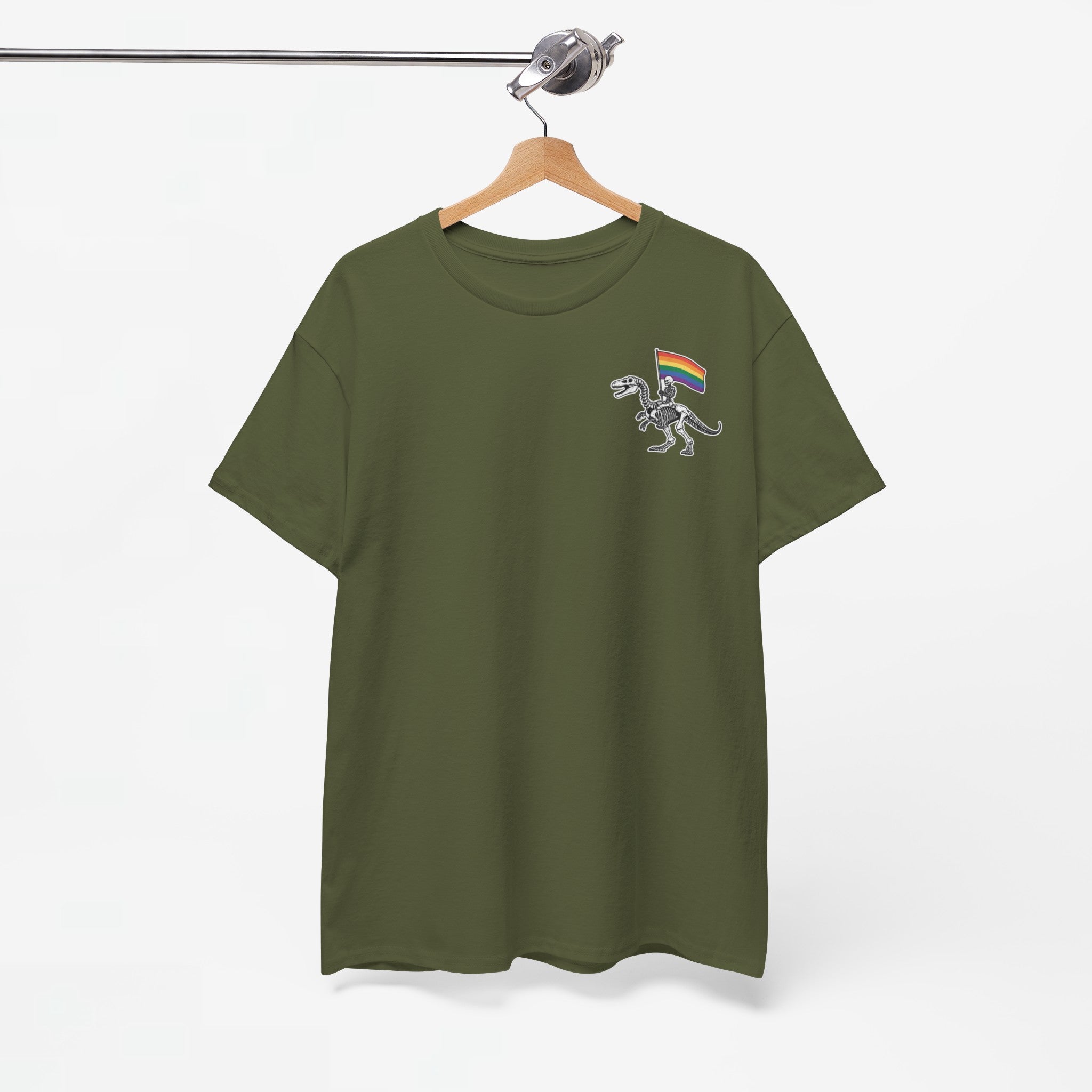 Gay Pride T-shirt - Skelet Dinosaurus Regenboog Pride Vlag - Back Print - Oversized #77