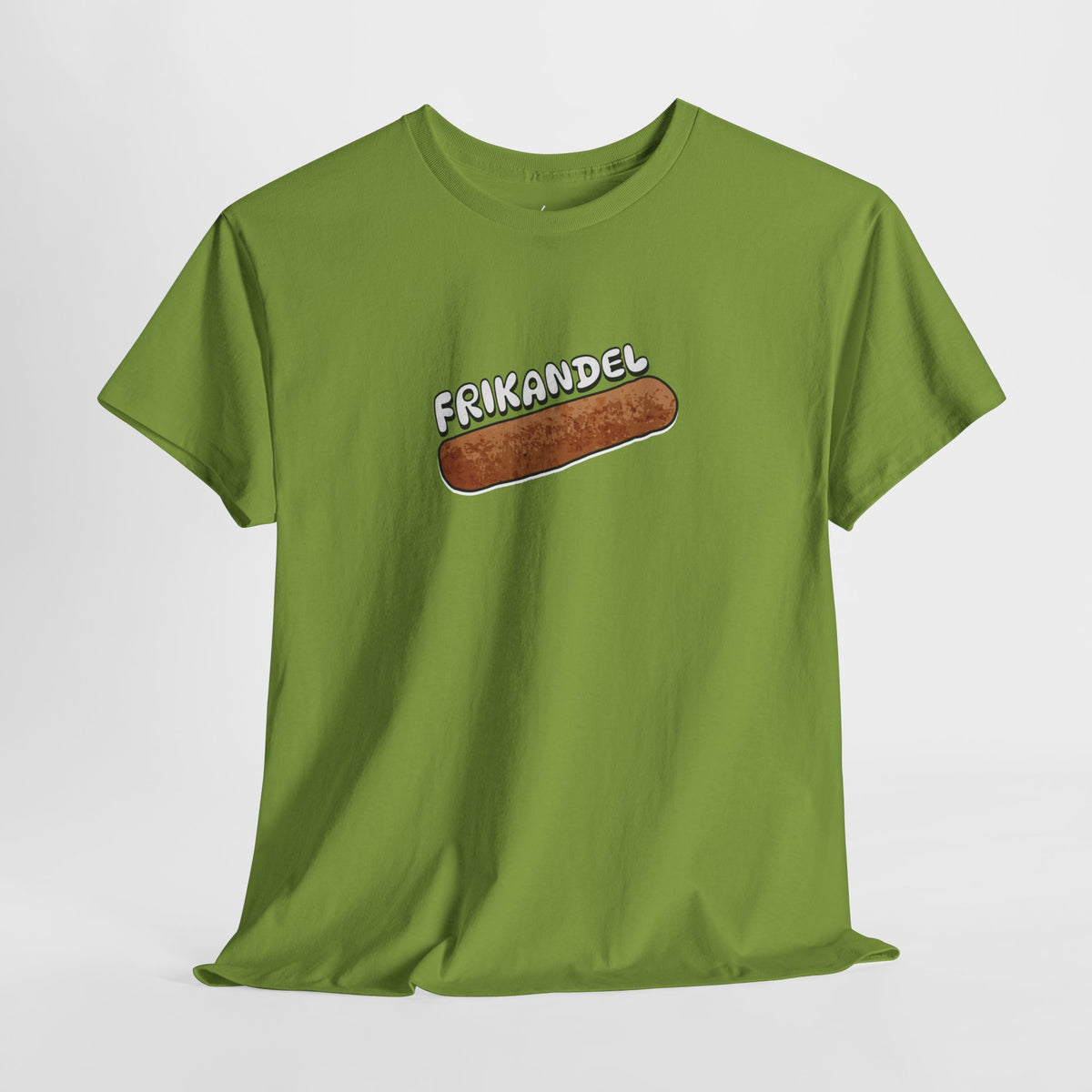 Groen T-shirt met frontprint frikandelworst op borst, ronde hals.