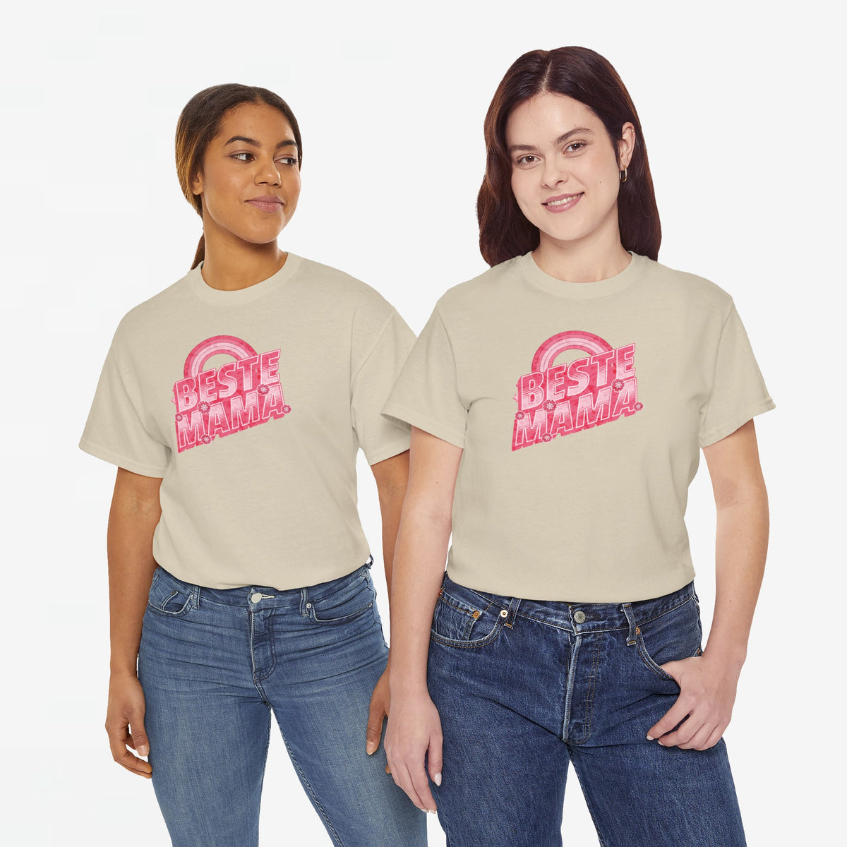 Oversized T-shirt voor mama in zandkleur met roze opdruk “BESTE MAMA”