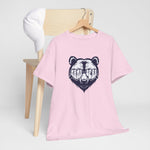 Roze t-shirt met beerprint op de borst op kledinghanger, ronde hals en korte mouwen