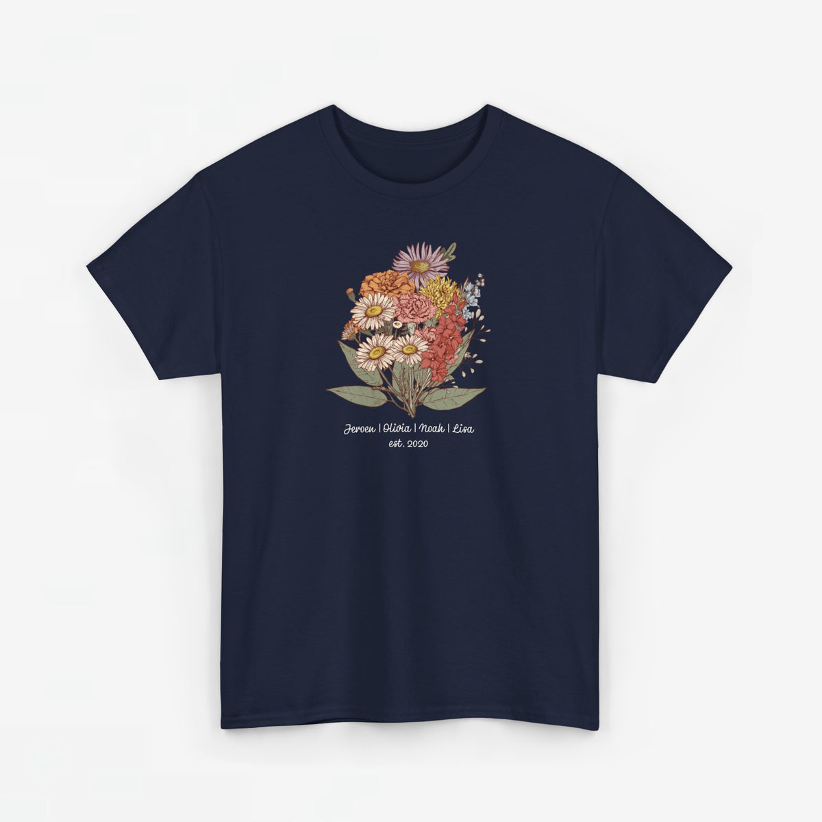 Donkerblauwe t-shirt met bloemenboeketprint en gepersonaliseerde tekst