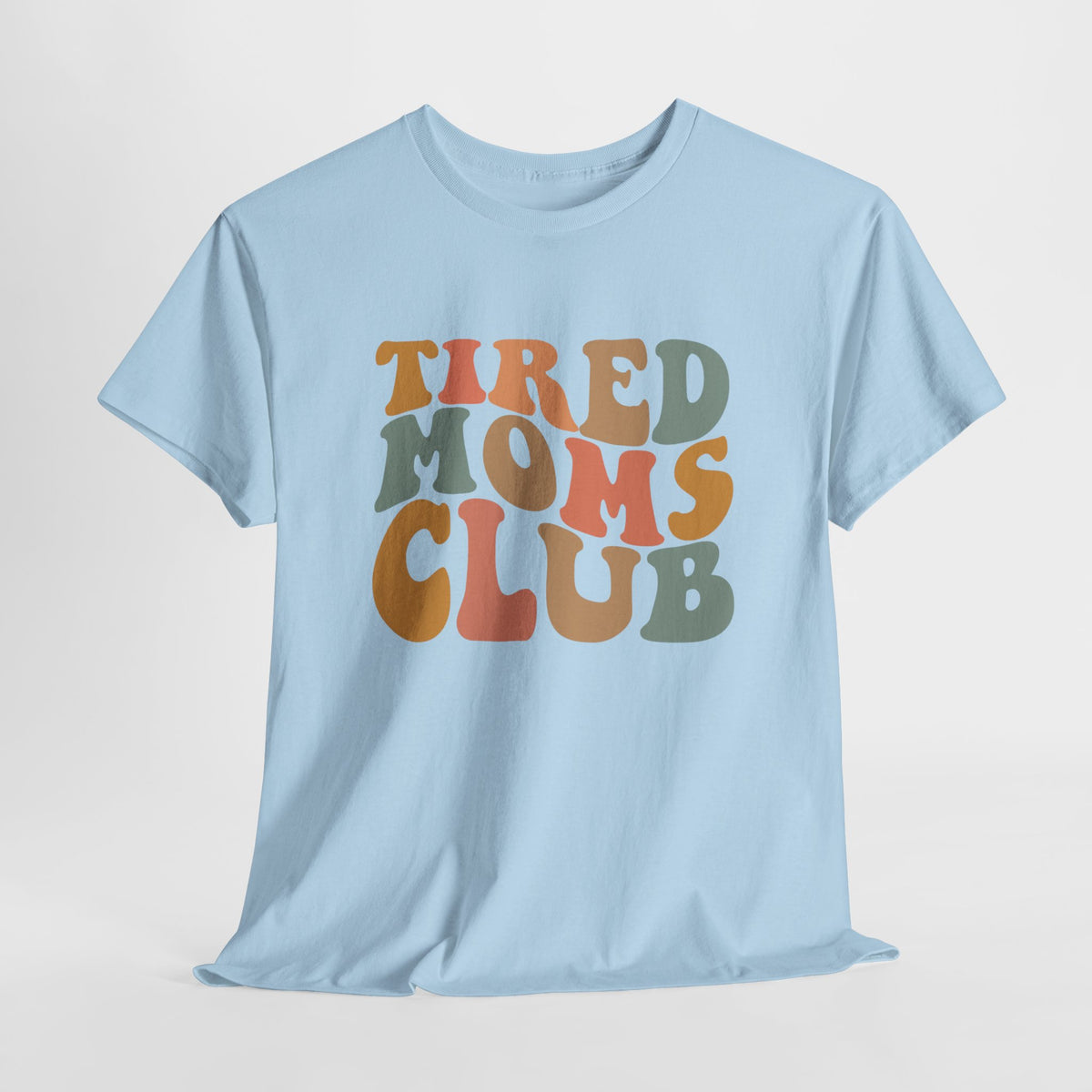 Lichtblauwe oversized T-shirt met Tired Moms Club opdruk, ronde hals en korte mouwen