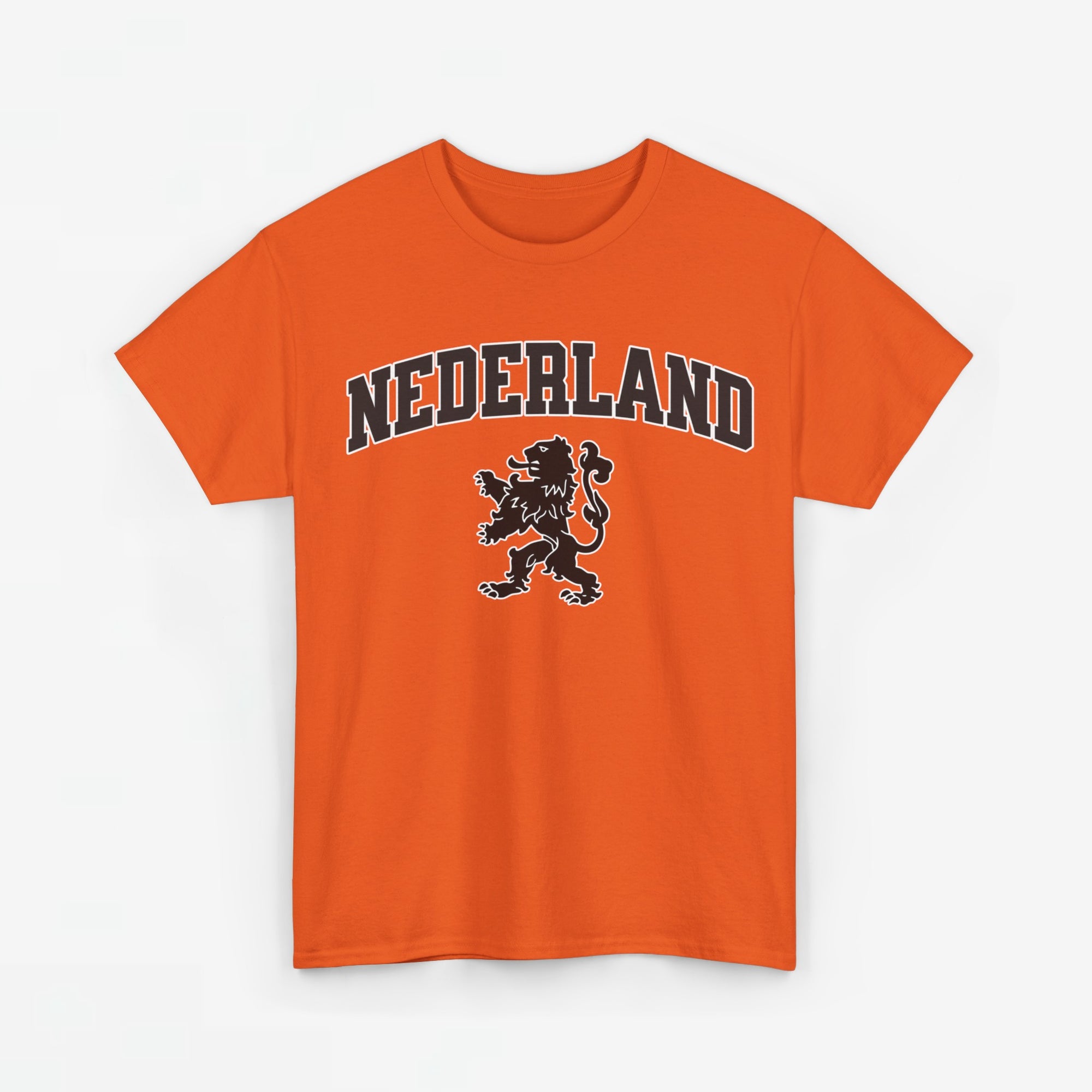 Oranje T-shirt voor EK, WK en Koningsdag - Personaliseer met Naam & Rugnummer - NEDERLAND met Leeuw (zwarte tekst)