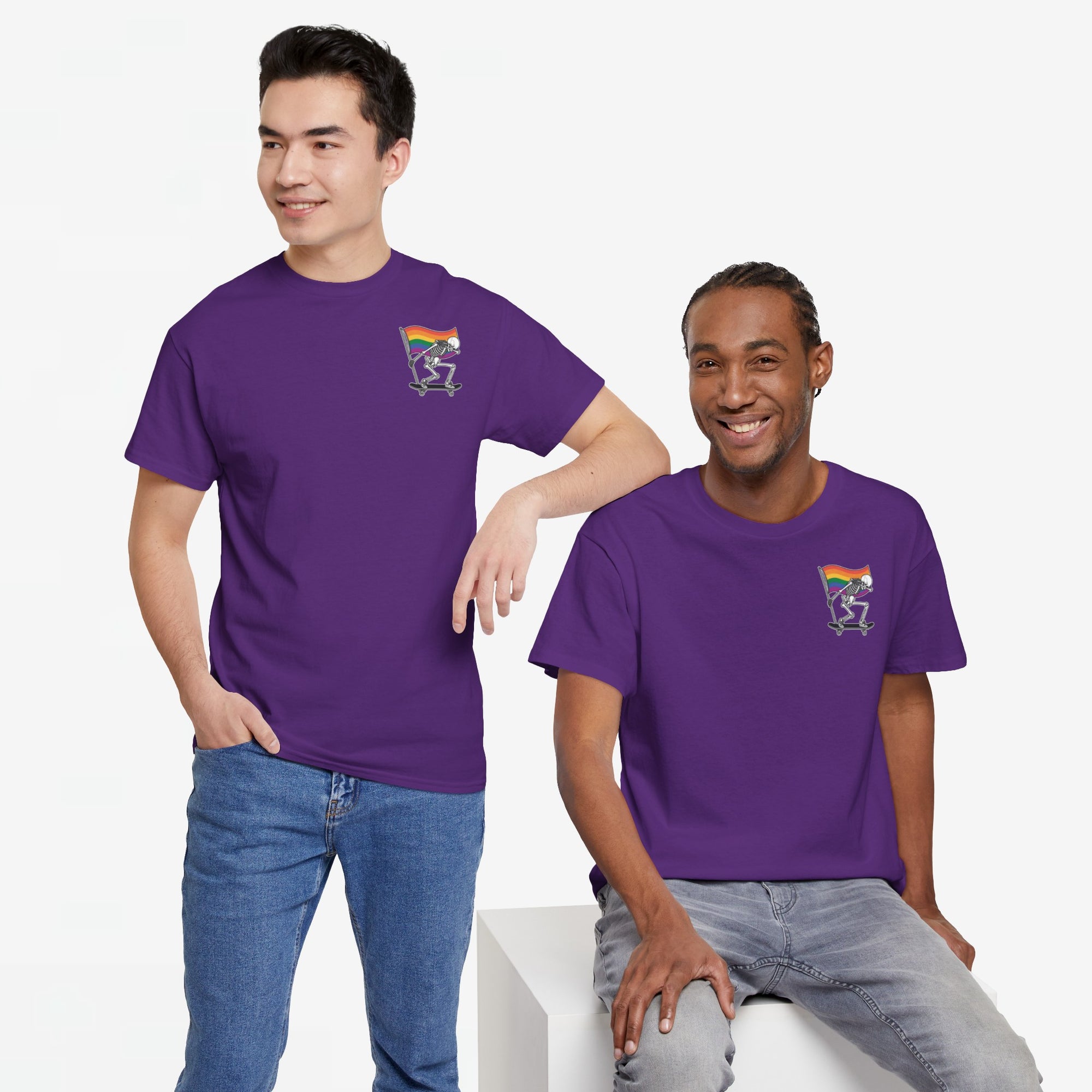 Gay Pride T-shirt - Skelet Pride Regenboog Flag - Back Print - Oversized #71