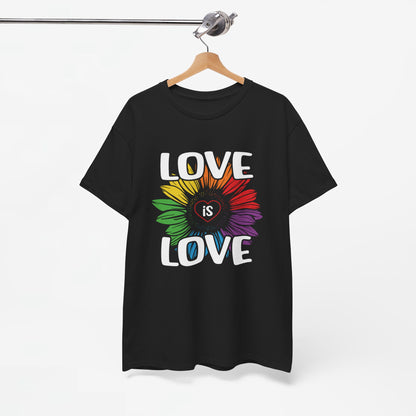 Gay Pride T-shirt - Love is Love - Oversized #65