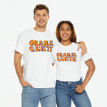 Twee witte T-shirts met oranje tekstprint ORANJE GEKTE, ronde hals en korte mouwen
