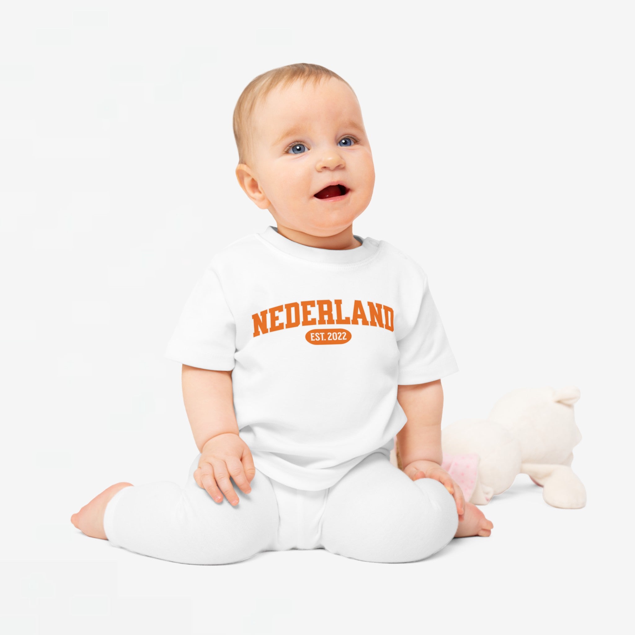 Baby T-shirt voor EK, WK en Koningsdag - Personaliseer met Naam, Jaar & Rugnummer - NEDERLAND