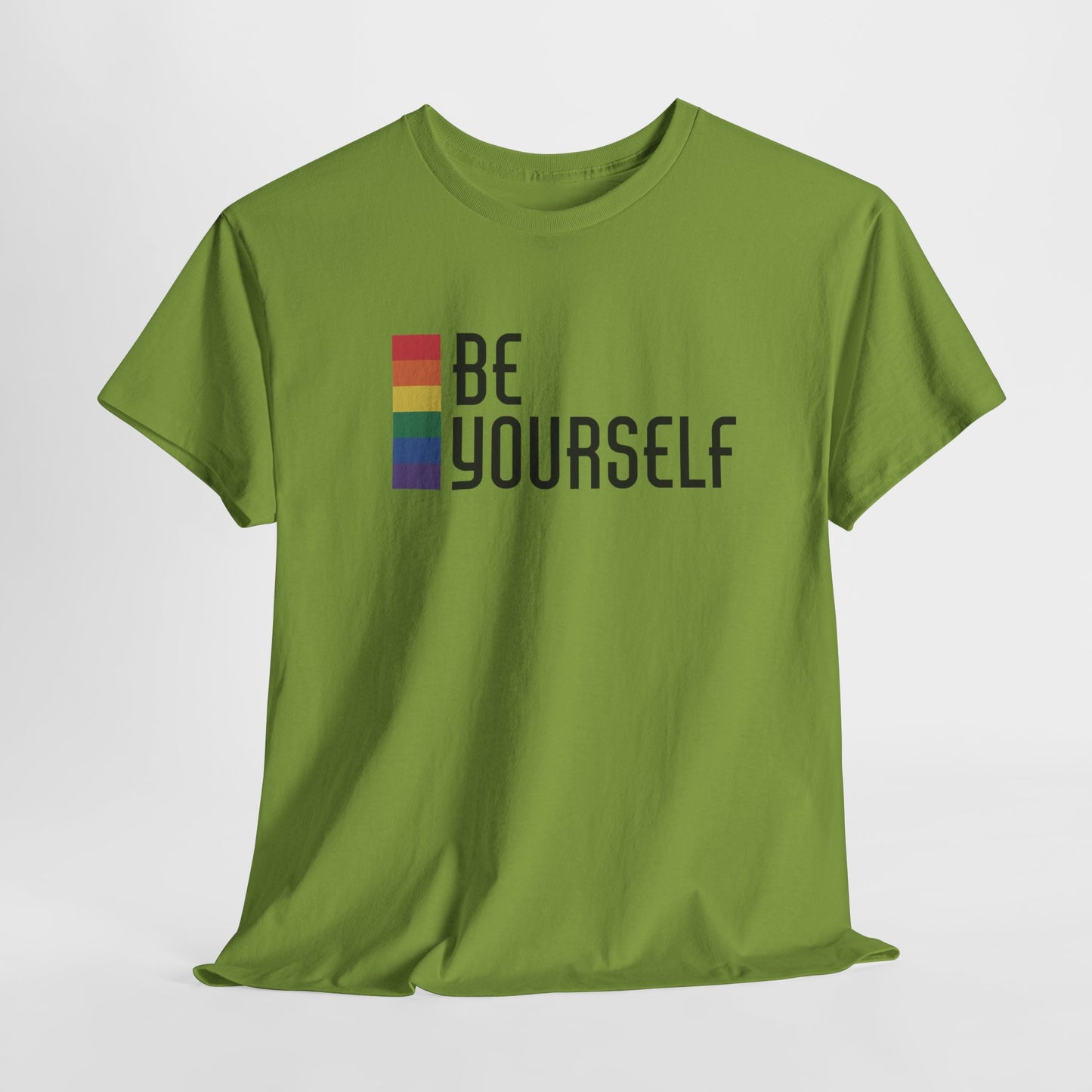 Gay Pride T-shirt - Be Yourself (zwarte tekst) - Oversized #25