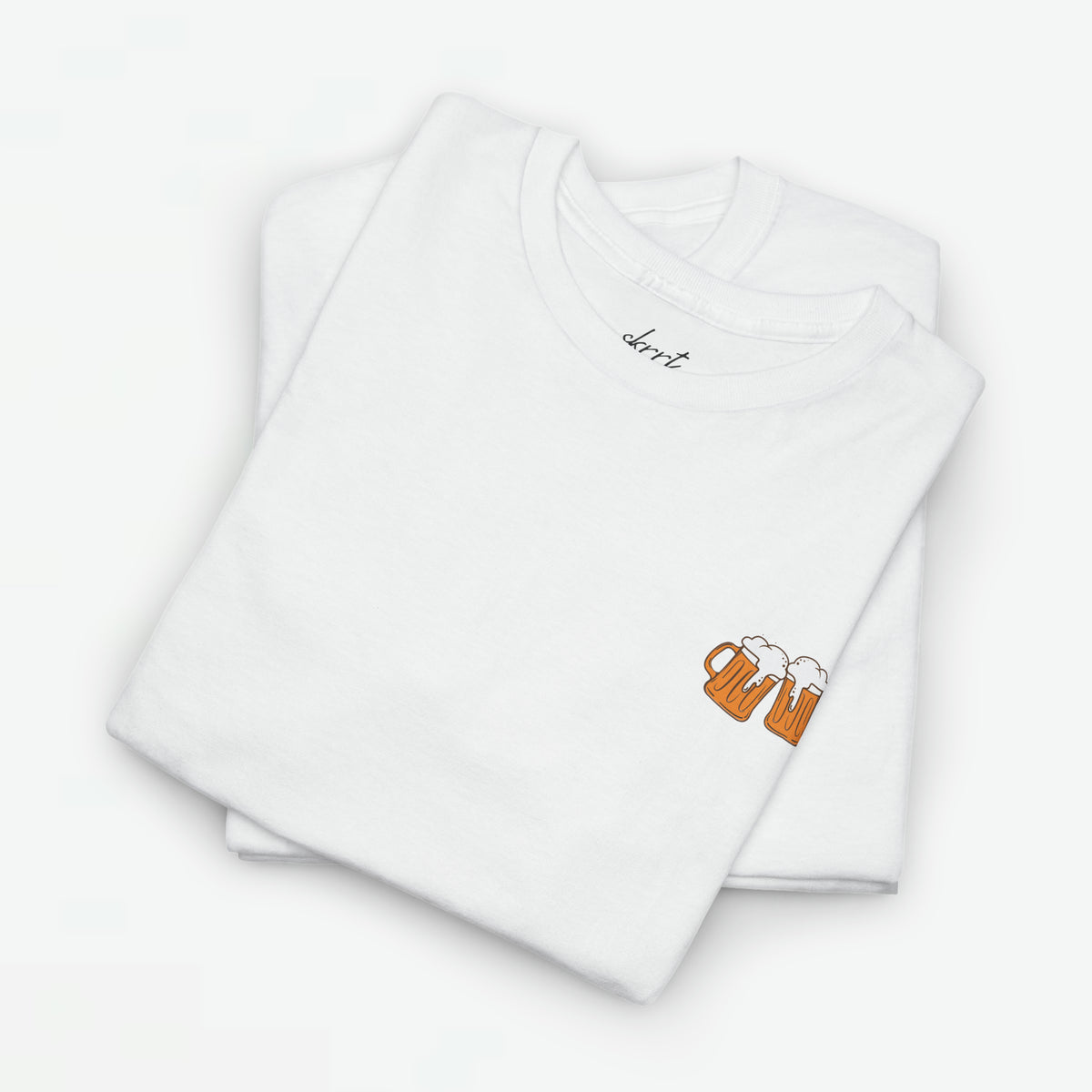 Dames oversized T-shirt wit (stapel) met kleine oranje borstprint