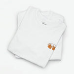 Dames oversized T-shirt wit (stapel) met kleine oranje borstprint
