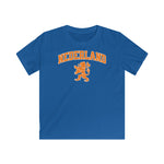 Blauwe kinder voetbalshirt met NEDERLAND-logo en leeuwembleem op de borst.