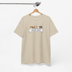 Oversized t-shirt zandkleur met borstprint “Honden Mama” op honden illustratie