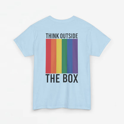 Gay Pride T-shirt - Think Outside The Box (zwarte tekst) - Back Print - Oversized #29