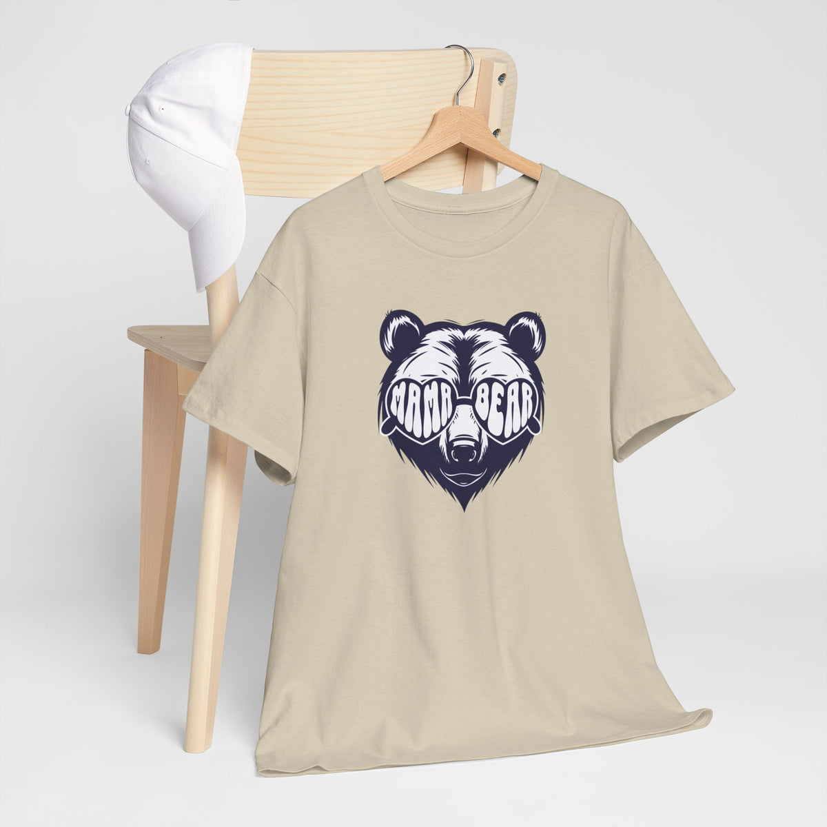 Oversized T-shirt zandkleurig met zwarte berenprint op de borst