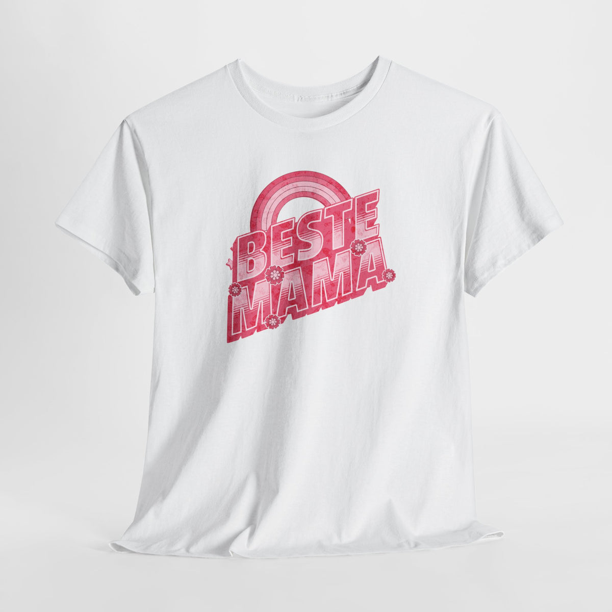 Wit oversized T-shirt voor mama met roze opdruk “BESTE MAMA” op borst