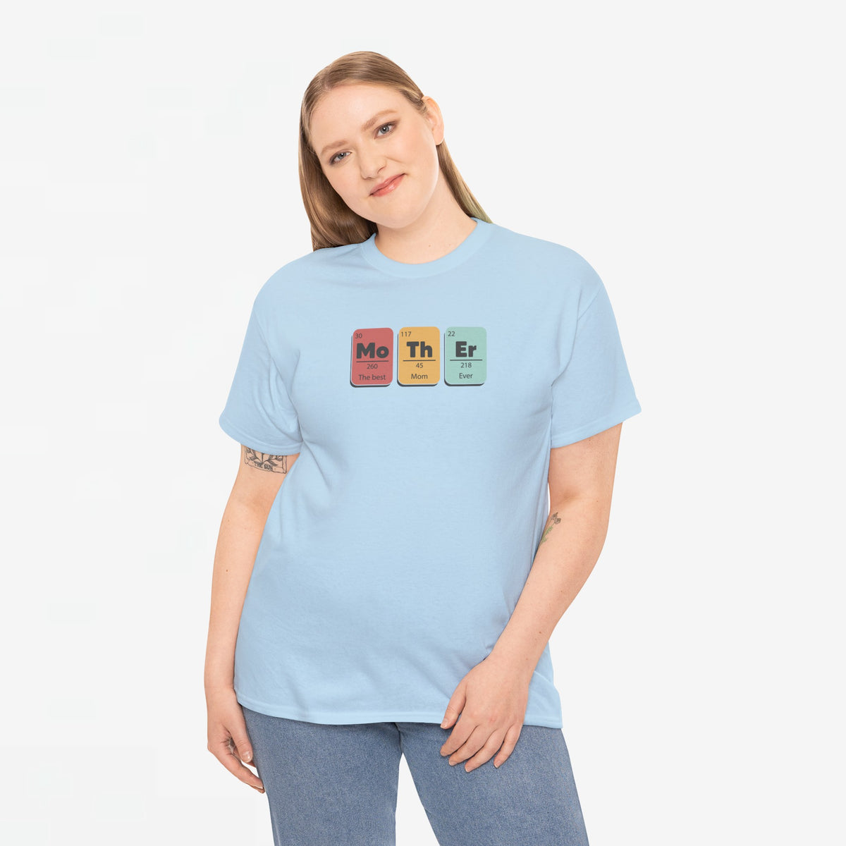Lichtblauwe oversized T-shirt met ronde hals en elementenprint (Mo Th Er) voorop