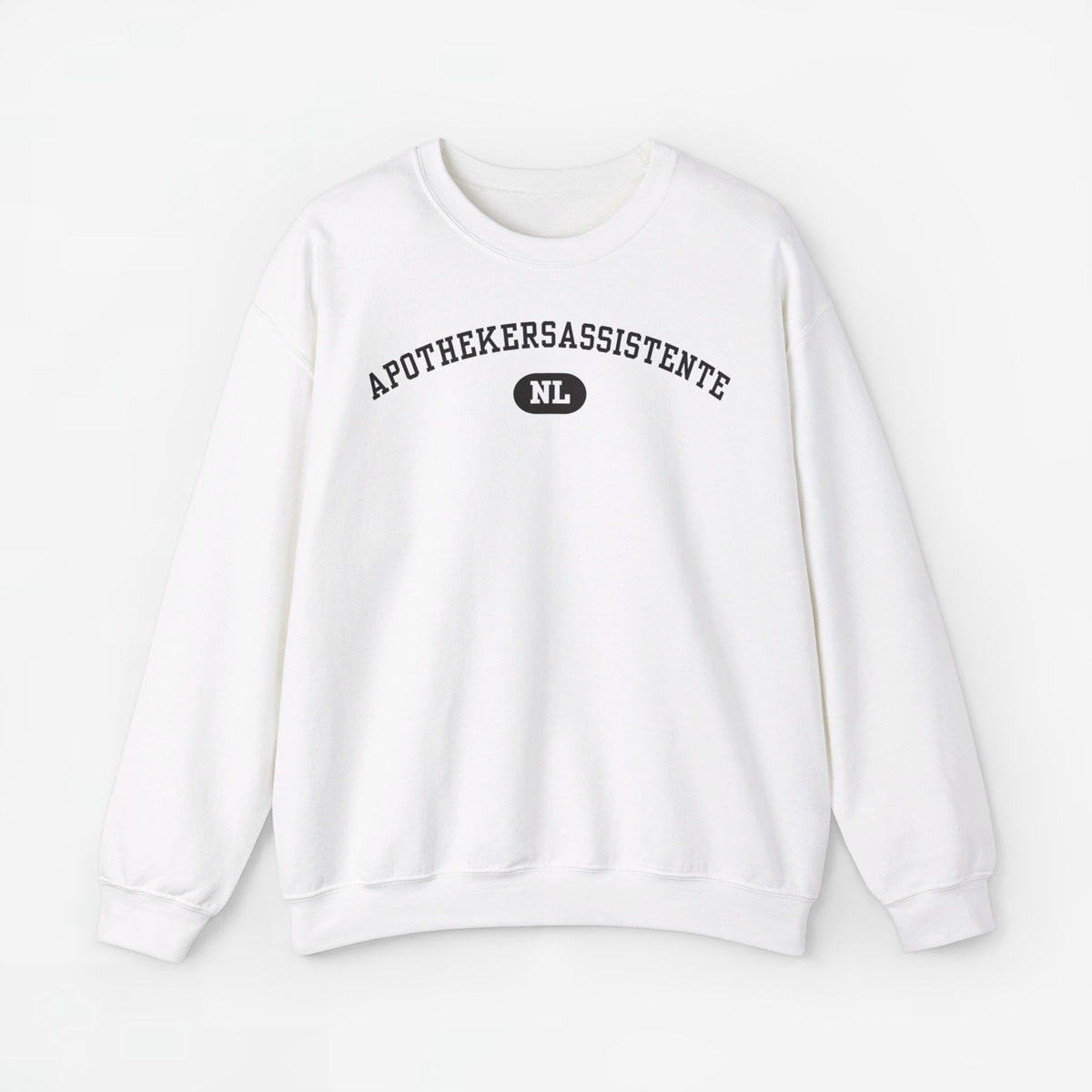 Witte sweater met ronde hals en lange mouwen, geprinte tekst en logo 'NL'.