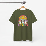 Oversized T-shirt olijfgroen met paddenstoelenprint, op hanger
