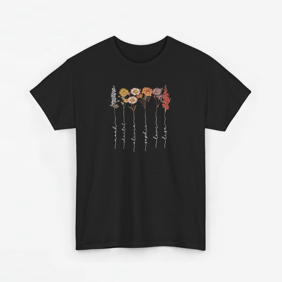 Zwart T-shirt met bloemenprint en sierlijke tekstlijnen op de borst