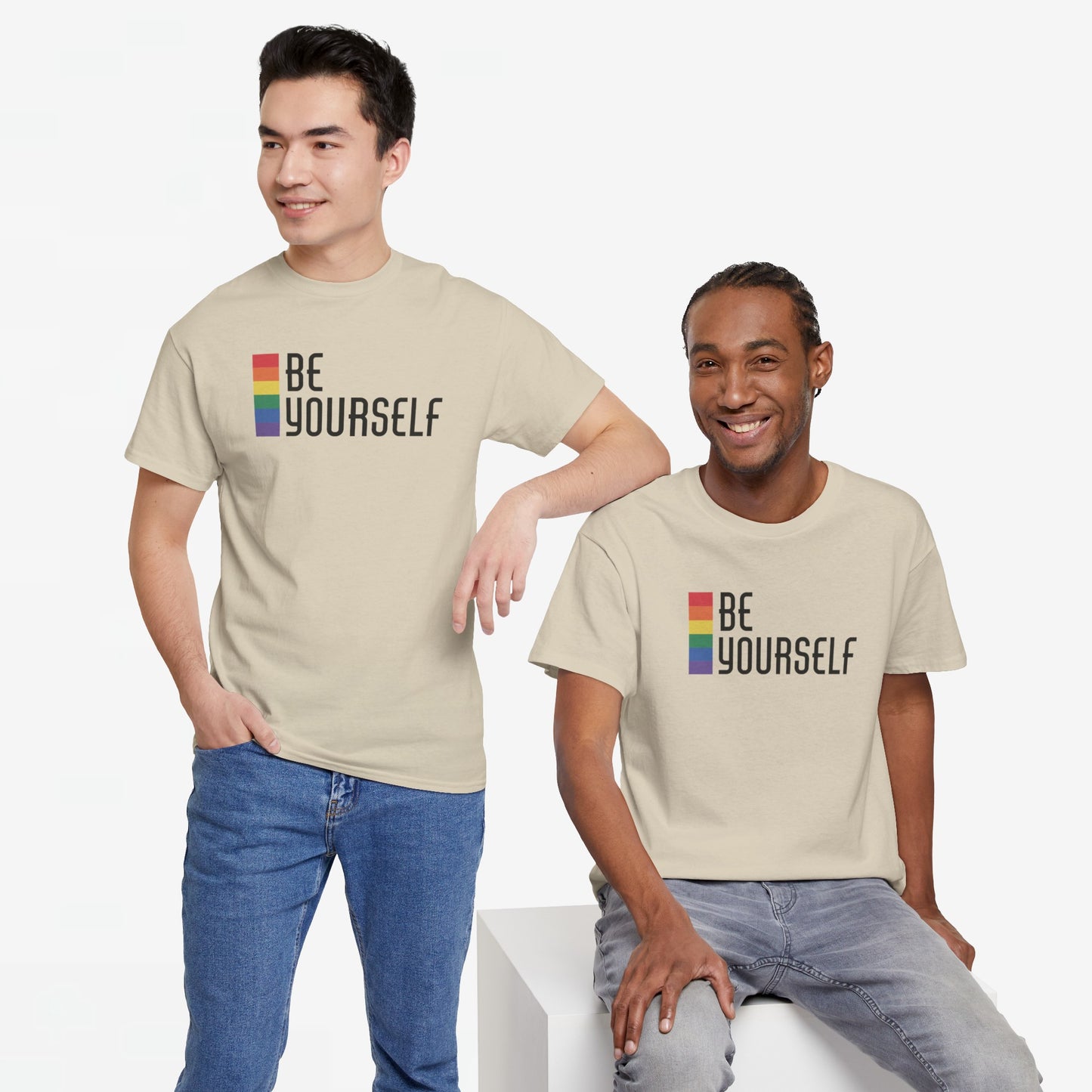 Gay Pride T-shirt - Be Yourself (zwarte tekst) - Oversized #25