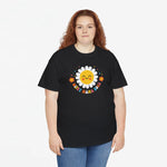 Oversized T-shirt zwart met kleurrijke bloemen- en lachende zonprint "Wifey Mama Boss"