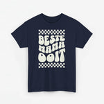 Marineblauwe t-shirt met ronde hals en witte tekstprint "BESTE MAMA OOIIT"