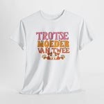Oversized wit t-shirt met kleurrijke tekst- en hondenprint centraal