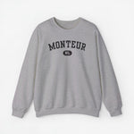 Lichtgrijze sweater met ronde hals en borstprint “MONTEUR” met klein “NL” embleem