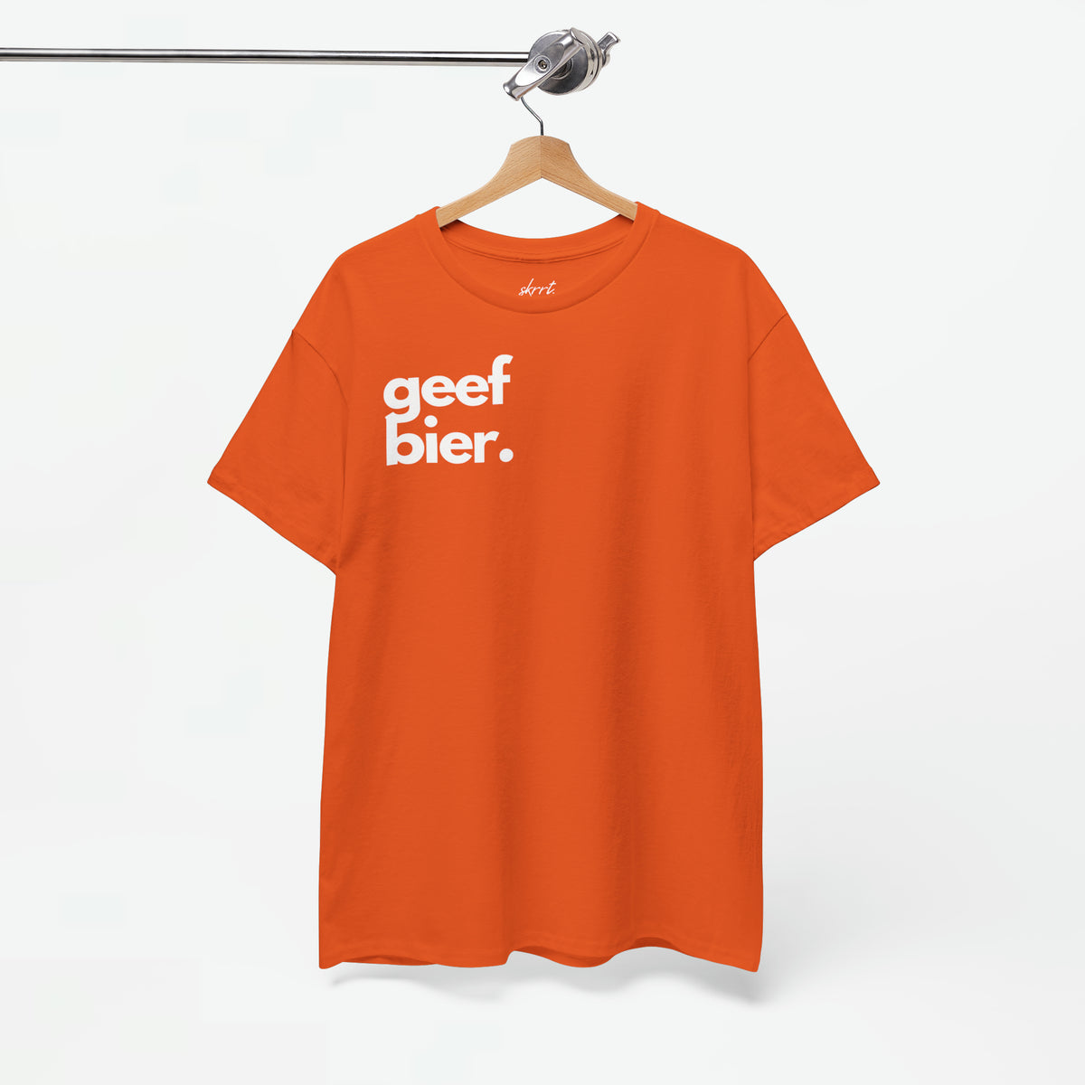 Oranje oversized t-shirt met ronde hals en witte 'geef bier.' print