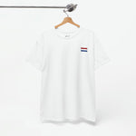 Wit T-shirt met ronde hals en rood-wit-blauwe vlagprint op de borst