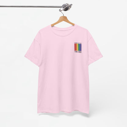 Gay Pride T-shirt - Think Outside The Box (zwarte tekst) - Back Print - Oversized #29