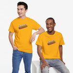 Oversized oranje T-shirt met frontprint frikandelworst en ronde hals.