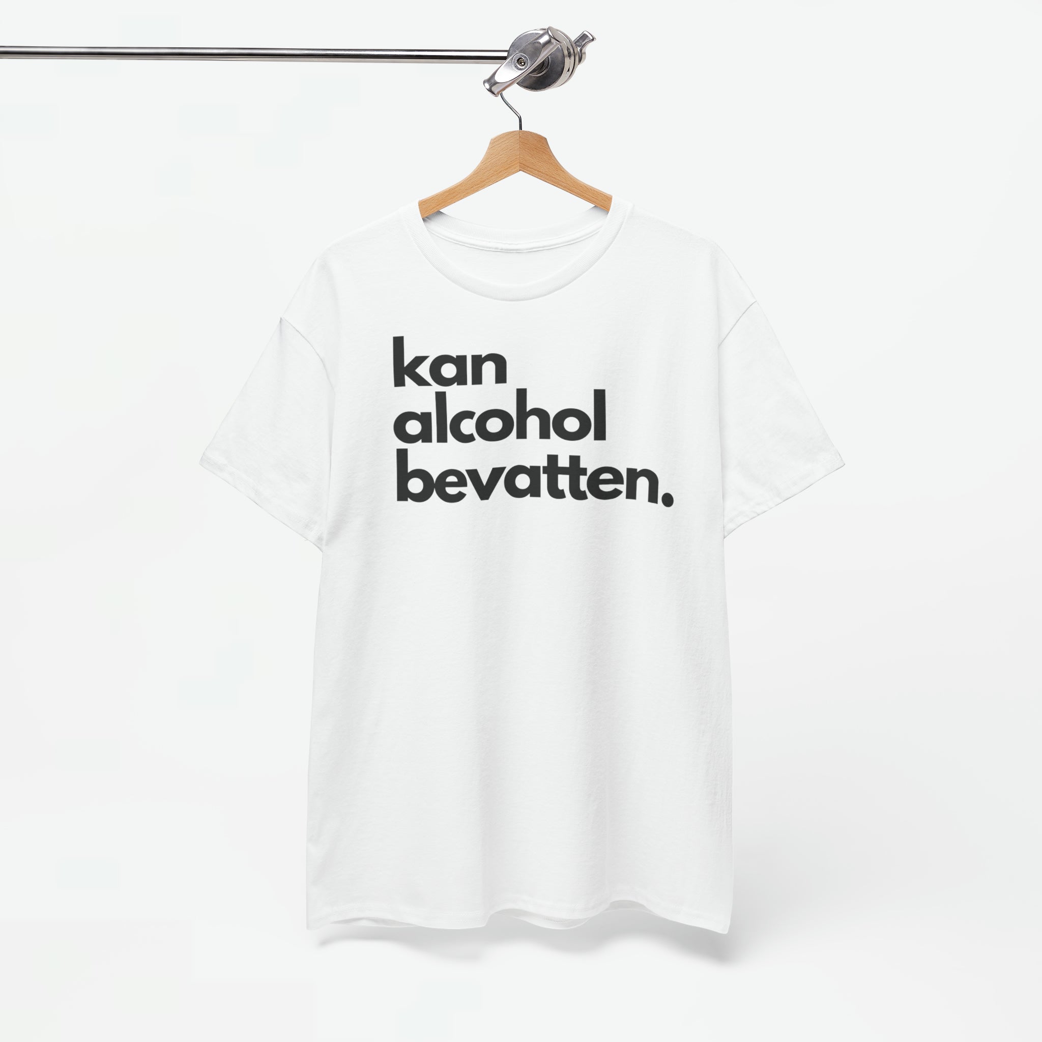 Kan Alcohol Bevatten | Front Print | Koningsdag T-shirt | Oversized
