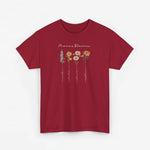 Rood T-shirt met opdruk “Mama’s Bloemen” en een bloemenprint onderaan de borst.