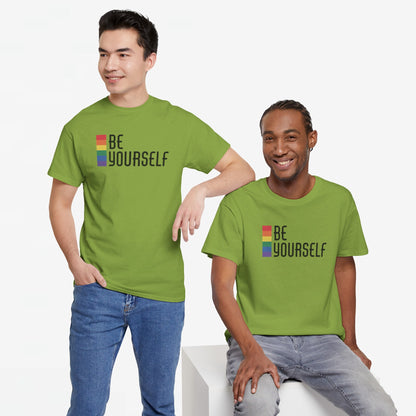 Gay Pride T-shirt - Be Yourself (zwarte tekst) - Oversized #25