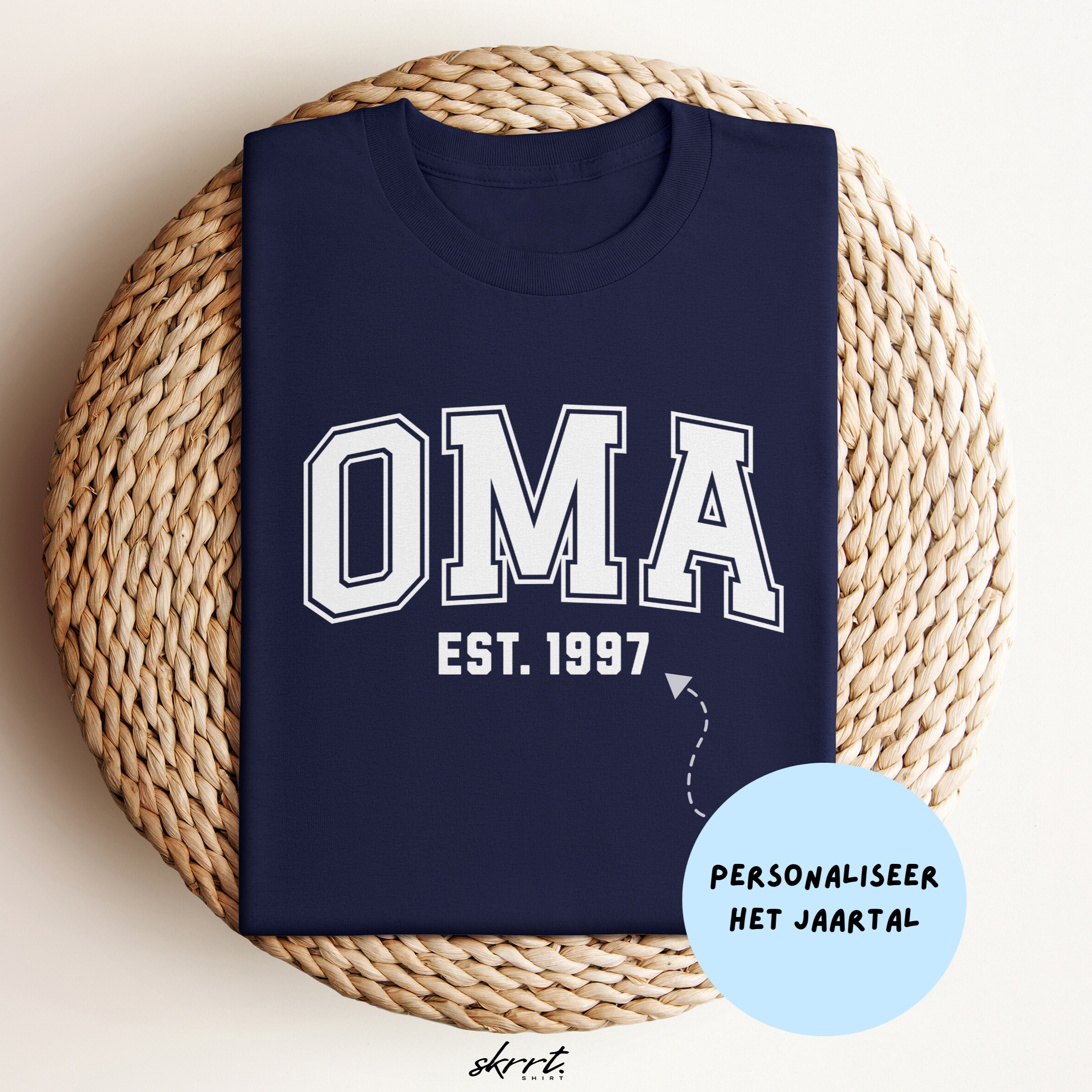 Gepersonaliseerde Moederdag Mama Cadeau - T-shirt - OMA - EST [Jaar]