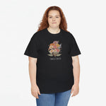 Zwart T-shirt met bloemenboeketprint en tekst 'FAMILIE JANSEN' centraal