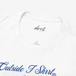 Wit T-shirt met ronde hals, klein logo op borst en katoenlabel