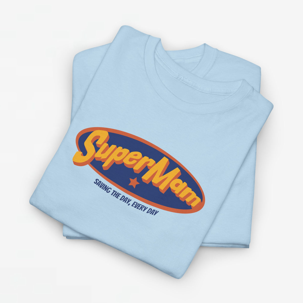 Lichtblauw T-shirt met ovale SuperMam-opdruk op de borst