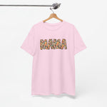 Roze oversized t-shirt met ronde hals en “MAMA” print, aan kledinghanger