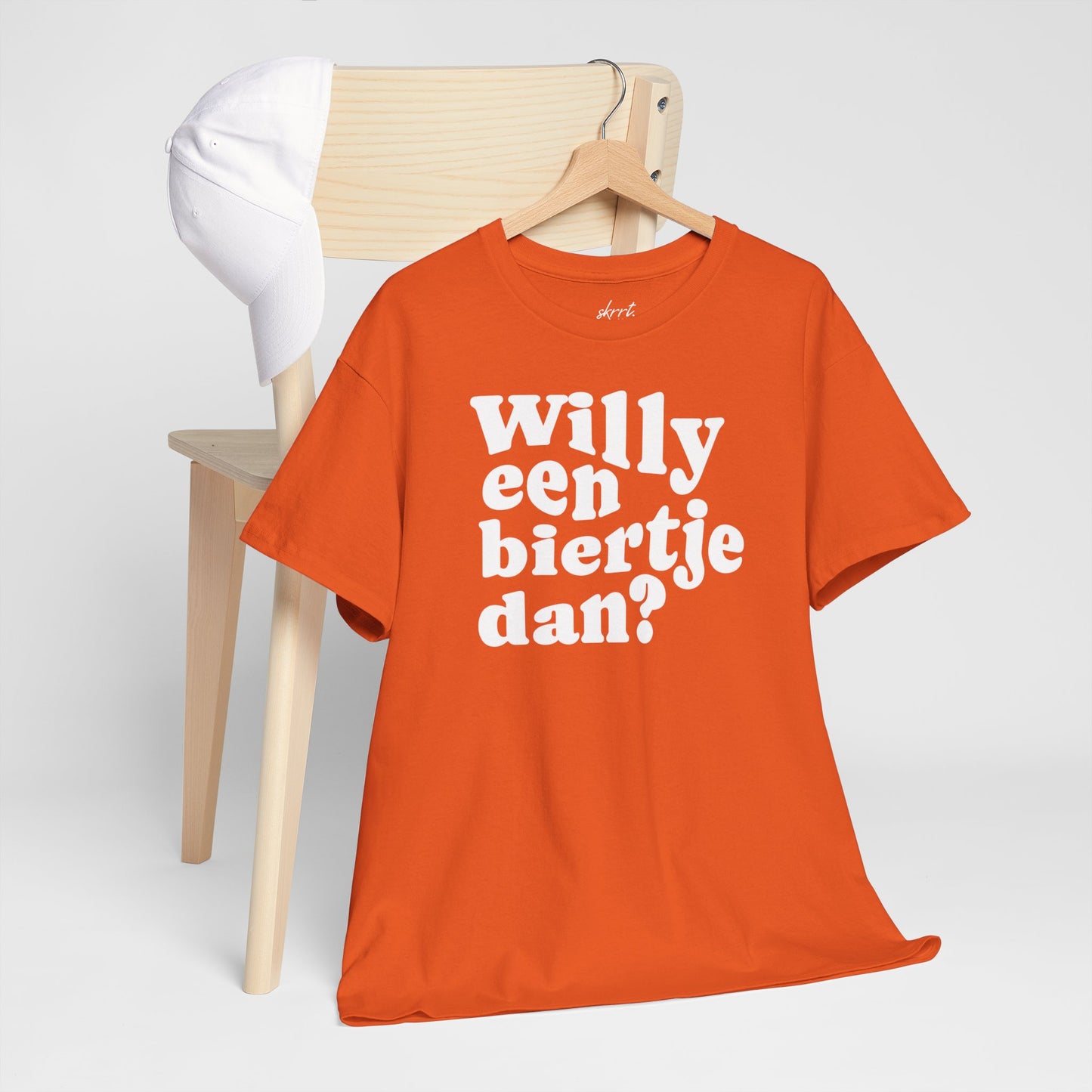 Willy een biertje dan? | Front Print | Koningsdag T-shirt | Oversized