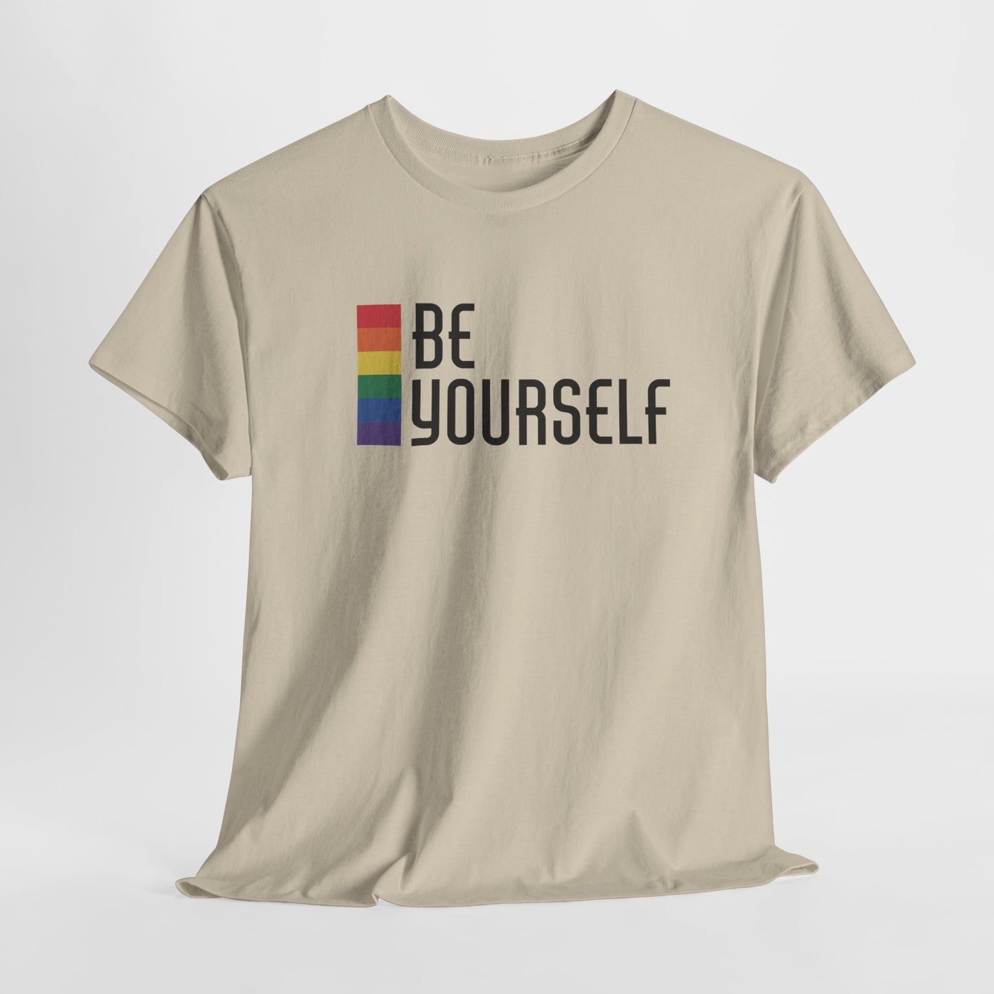 Gay Pride T-shirt - Be Yourself (zwarte tekst) - Oversized #25