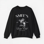 Zwarte sweatshirt met ronde hals en print van bekers en tekst op de borst.